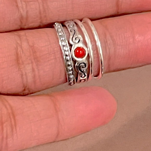 Silpada set of three sterling silver toe rings - Picture 6 of 9